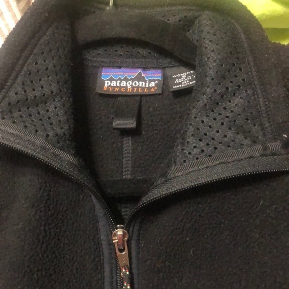Patagonia Synchilla black zip up size‎ small better sweater